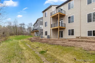 2213 Watertown Way NE, Grand Rapids, MI 49505 - Photo 19