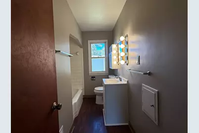 15305 Evergreen Avenue, Eastpointe, MI 48021 - Photo 11