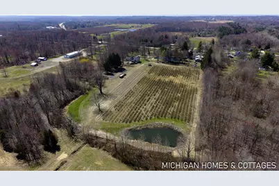 1661 68th Street, Fennville, MI 49408 - Photo 5