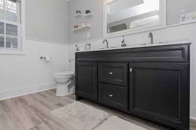 2412 Glenwood Drive, Kalamazoo, MI 49008 - Photo 29