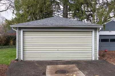 2412 Glenwood Drive, Kalamazoo, MI 49008 - Photo 39