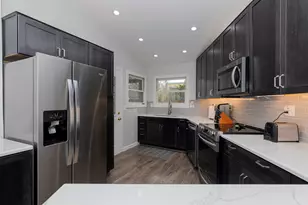 2412 Glenwood Dr, Kalamazoo, MI 49008 - Photo 3