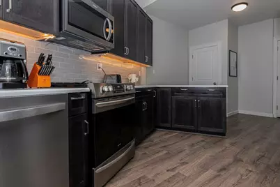 2412 Glenwood Drive, Kalamazoo, MI 49008 - Photo 5