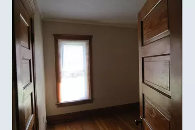 1424 Locust Street, Jackson, MI 49203 - Photo 13