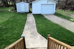 1424 Locust St, Jackson, MI 49203 - Photo 27