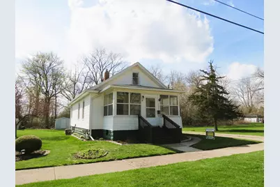 1424 Locust Street, Jackson, MI 49203 - Photo 1