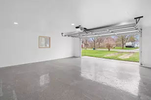 244 Cass St, Dundee, MI 48131 - Photo 3