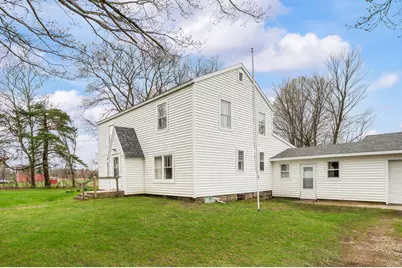 13690 Cleveland Avenue, Buchanan, MI 49107 - Photo 5