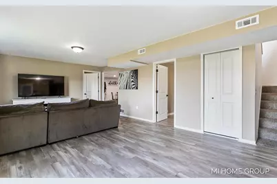 11930 Maplegrove Drive, Holland, MI 49424 - Photo 37