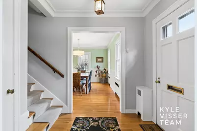 1543 Edgewood Avenue SE, East Grand Rapids, MI 49506 - Photo 3