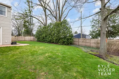 1543 Edgewood Avenue SE, East Grand Rapids, MI 49506 - Photo 45