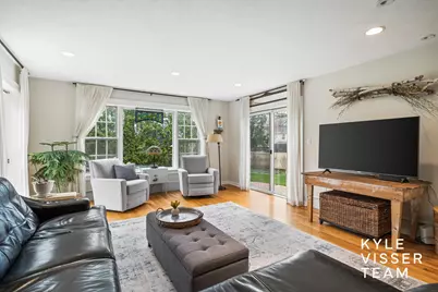 1543 Edgewood Avenue SE, East Grand Rapids, MI 49506 - Photo 15