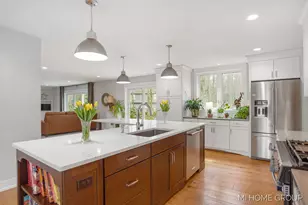 238 Foxdown Rd, Holland, MI 49424 - Photo 21