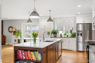 238 Foxdown Rd, Holland, MI 49424 - Photo 19