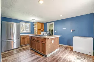 177 S Maple St, Vermontville, MI 49096 - Photo 11