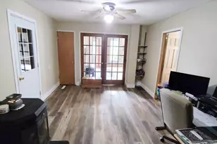 177 S Maple St, Vermontville, MI 49096 - Photo 9