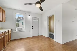 322 College Ave, Holland, MI 49423 - Photo 9