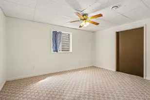 27580 Manchester Cir, Paw Paw, MI 49079 - Photo 15