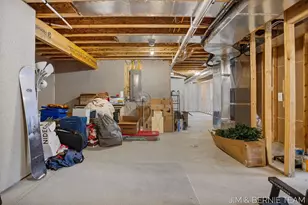 8367 Bauer Rdg Ave, Jenison, MI 49428 - Photo 35