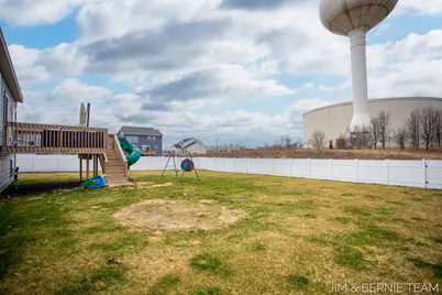 8367 Bauer Ridge Avenue, Jenison, MI 49428 - Photo 45