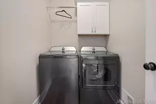 8367 Bauer Rdg Ave, Jenison, MI 49428 - Photo 33