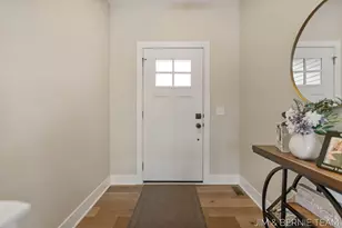 8367 Bauer Rdg Ave, Jenison, MI 49428 - Photo 5