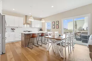 8367 Bauer Rdg Ave, Jenison, MI 49428 - Photo 9