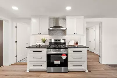 12475 Oakwood Shores Street, Wayland, MI 49348 - Photo 11