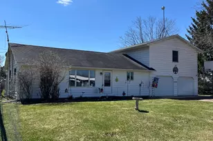 1337 21 Mile Rd, Barryton, MI 49305 - Photo 3