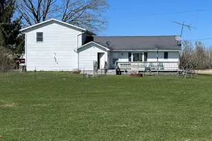 1337 21 Mile Rd, Barryton, MI 49305 - Photo 19