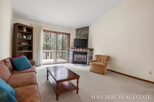 536 Tournament Cir, Norton Shores, MI 49444 - Photo 15