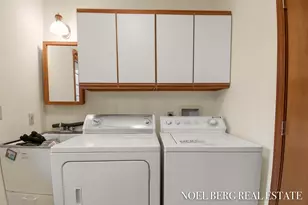 536 Tournament Cir, Norton Shores, MI 49444 - Photo 25