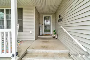 1527 W Addison Way, Muskegon, MI 49445 - Photo 7