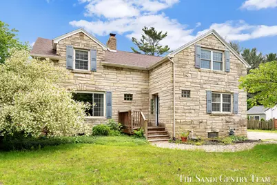 15008 Lakeshore Drive, Grand Haven, MI 49417 - Photo 3