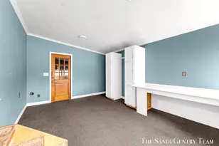 15008 Lakeshore Dr, Grand Haven, MI 49417 - Photo 45