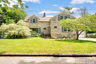 15008 Lakeshore Dr, Grand Haven, MI 49417 - Photo 1