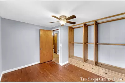 15008 Lakeshore Drive, Grand Haven, MI 49417 - Photo 35