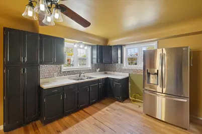 311 E Pine Street, Edmore, MI 48829 - Photo 11