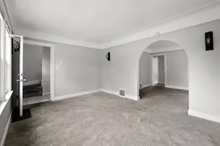 37 W Woodward Ave, Ecorse, MI 48229 - Photo 15