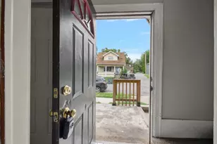 37 W Woodward Ave, Ecorse, MI 48229 - Photo 13