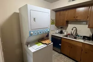 742 W Kilgore Rd, Kalamazoo, MI 49008 - Photo 11