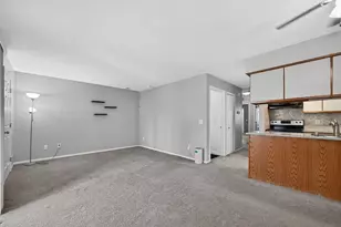16486 Clarkson Dr, Fraser, MI 48026 - Photo 3