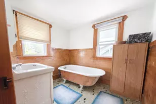 856 Capital Ave NE, Battle Creek, MI 49017 - Photo 15