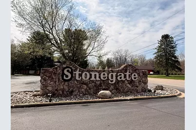 2713 Stonebluff Drive SW, Wyoming, MI 49519 - Photo 19