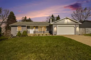 6593 Crownpointe Dr SW, Byron Center, MI 49315 - Photo 3