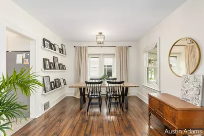 638 E Central Avenue, Zeeland, MI 49464 - Photo 9