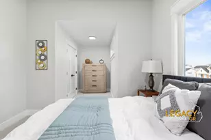 1923 Creekside Dr SW, Byron Center, MI 49315 - Photo 27