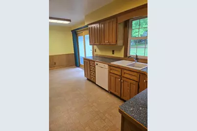 2739 Hillcrest Drive, New Era, MI 49446 - Photo 11