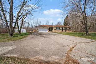1120 S Loomis Rd, Mount Pleasant, MI 48858 - Photo 25