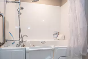 6180 Charleston Ln, Allendale, MI 49401 - Photo 23